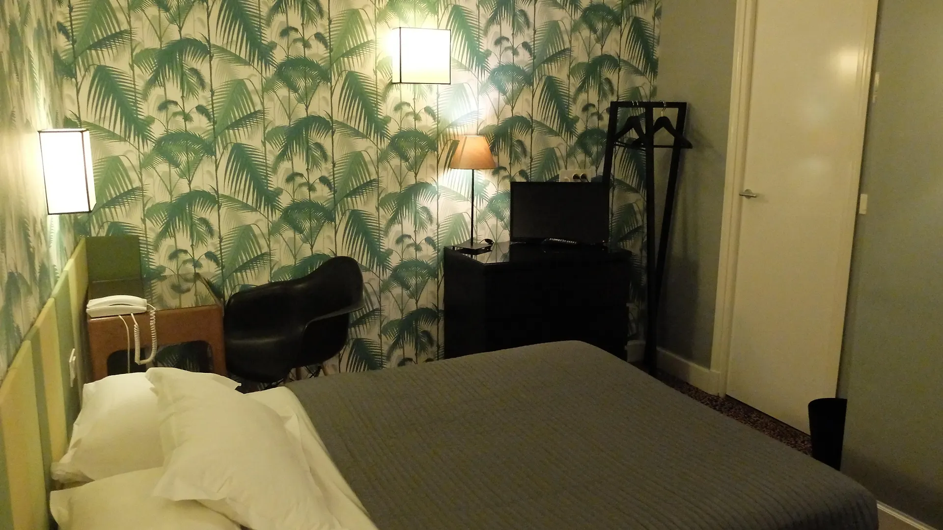 Hotel Noir Paris