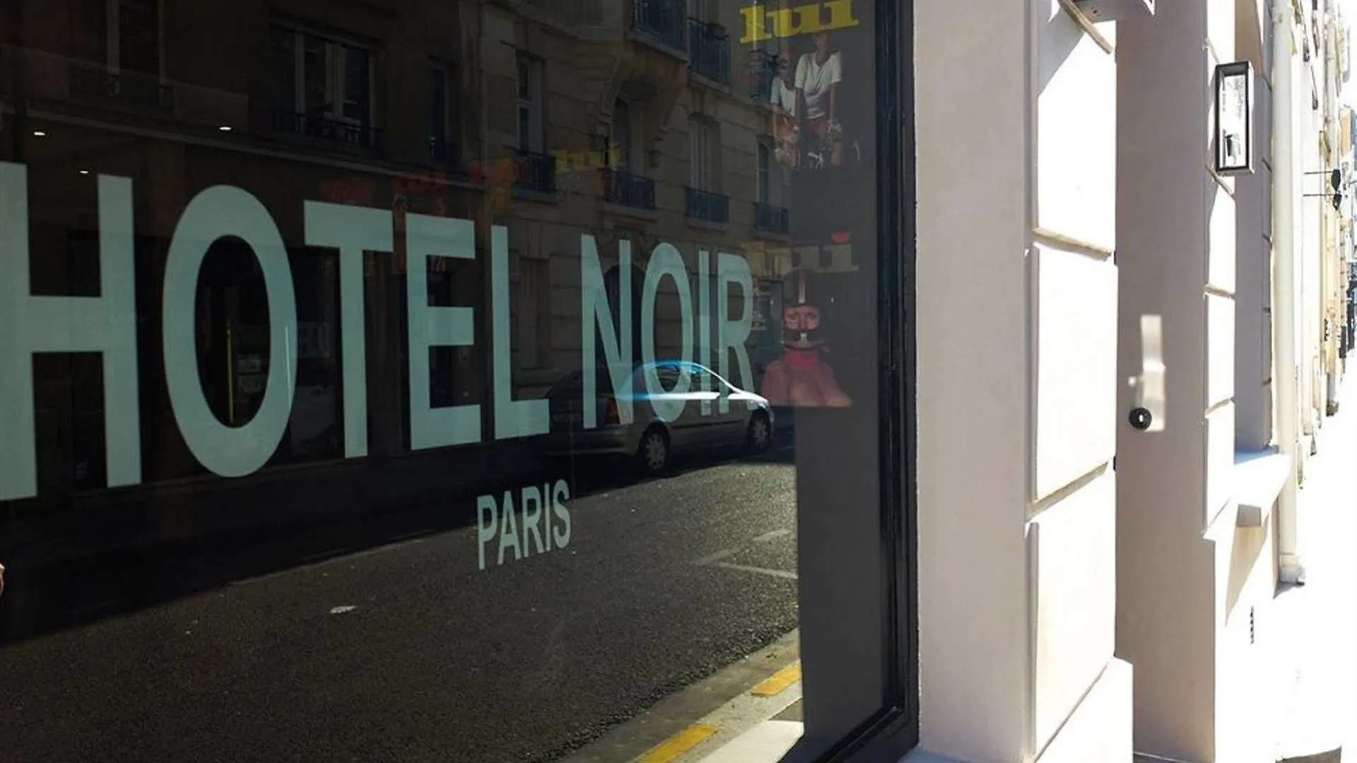 Hotel Noir 3*