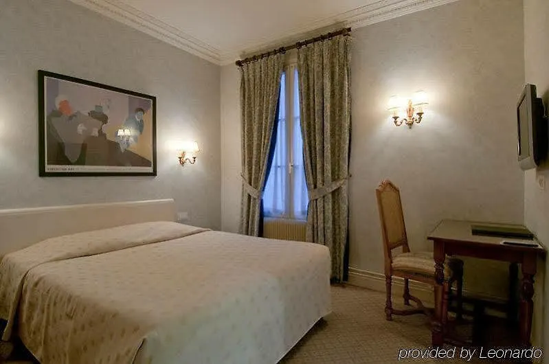 Hotel Noir 3*